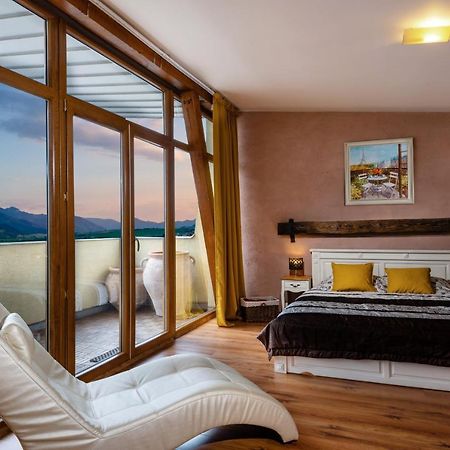 Liptovský Mikuláš Apartments Sofia Plus מראה חיצוני תמונה